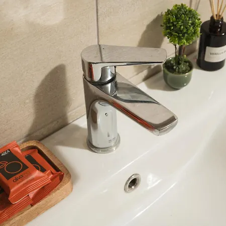 Modernpastel - Private Parking,near The Old Port Appartement