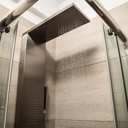 Modernpastel - Private Parking,near The Old Port Apartament *